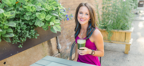 Dietitian Cassie drinking smoothie