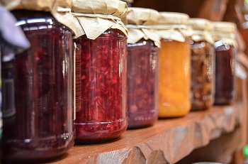 glass food jars